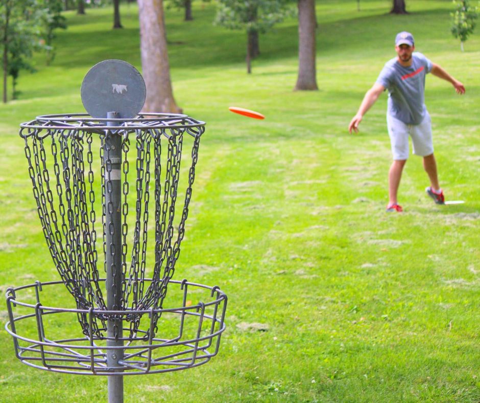 a disc golf basket at Big Creek Park