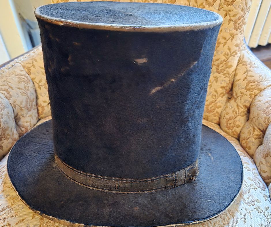 top hat